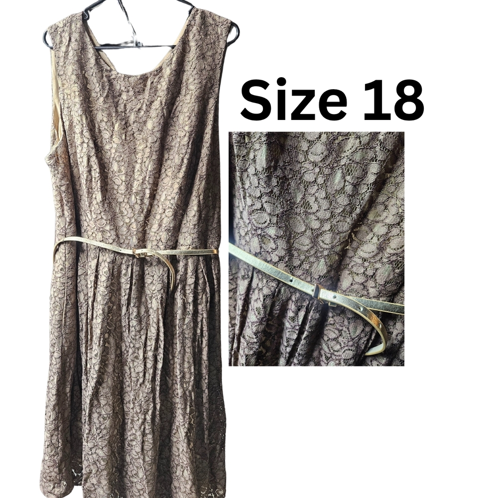 Elegant Lace Sleeveless Dress - Brown
